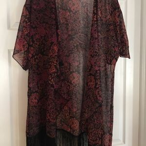 NWOT Lularoe Monroe Kimono